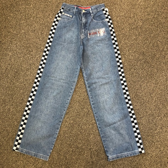 NWT🖤 High waist, wide leg denim blue jeans - Picture 8 of 8